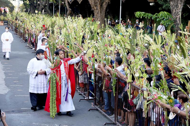 NGAYONG SEMANA SANTA, PBBM NAGPAALALA SA MGA KATOLIKO