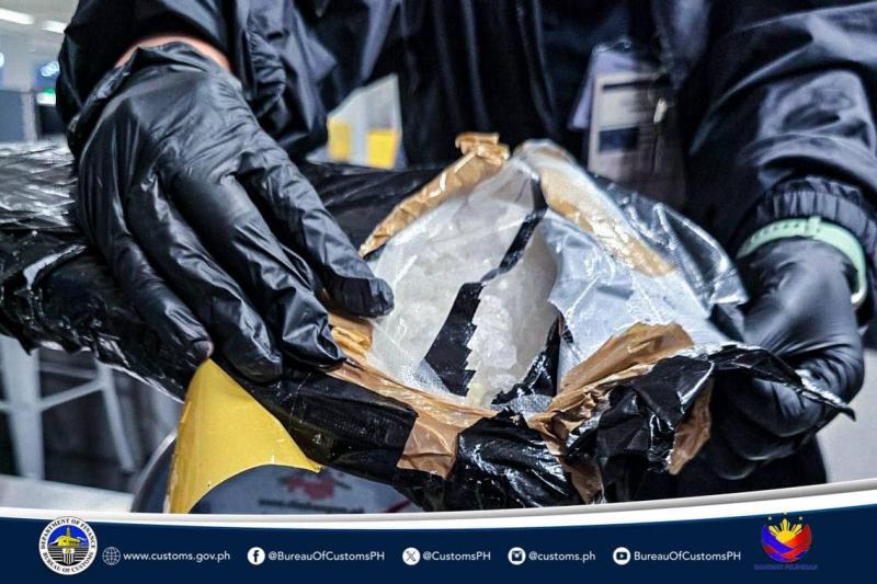 BOC-NAIA nasabat ang ilegal na droga na nagkakahalaga ng PhP42.16 Milyon, pasahero naaresto