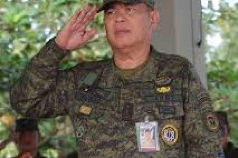 Opisyal Iginiit ang Hangganan ng Pagtutol at Tungkulin sa Sandatahang Lakas